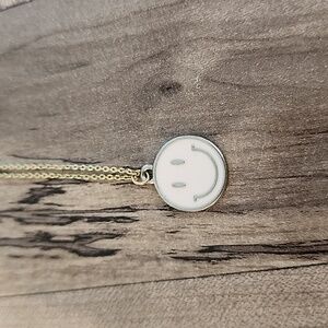 Gold Smiley Face Pendant Necklace